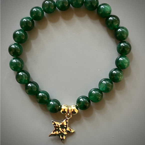Hand Crafted Jewelry - Green Jade Handcrafted Bead Bracelet